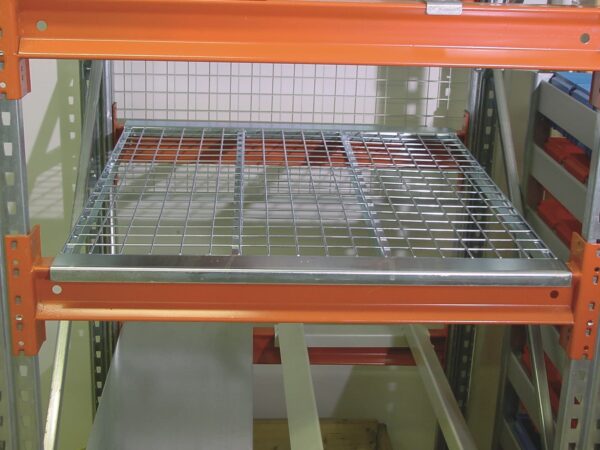 Raskas Hyllystöritilä EUR 1050x890 Zn