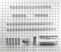 R-Kannatinsarja 3, 69 kannatinta